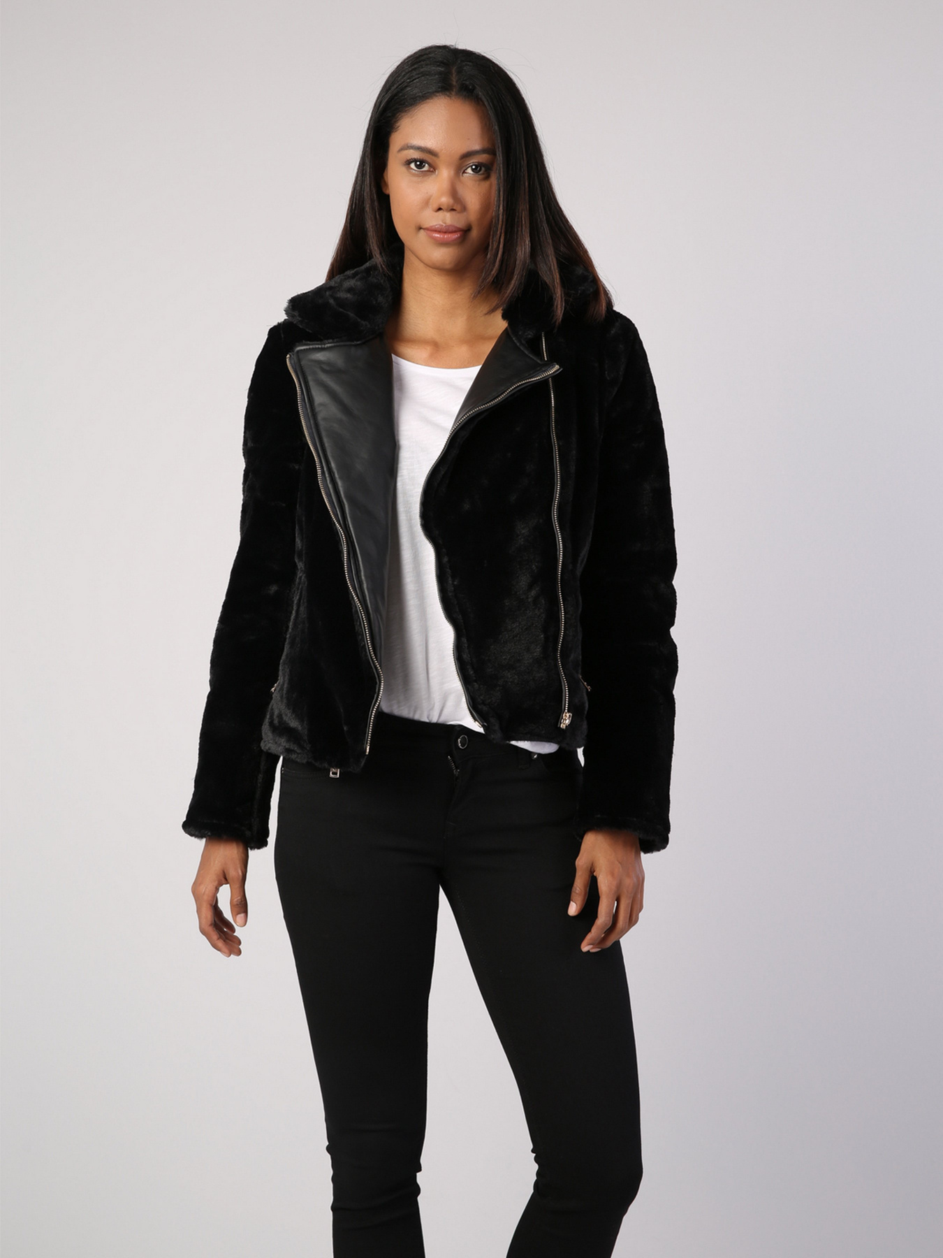 Зимняя куртка Colin’s модель CL1036120NAV Зимняя куртка Colin’s модель CL1036120NAV Фото