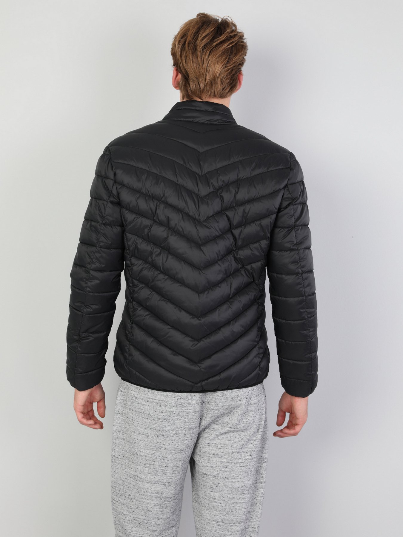 Зимняя куртка Colin’s модель CL1047839BLK Зимняя куртка Colin’s модель CL1047839BLK Фото