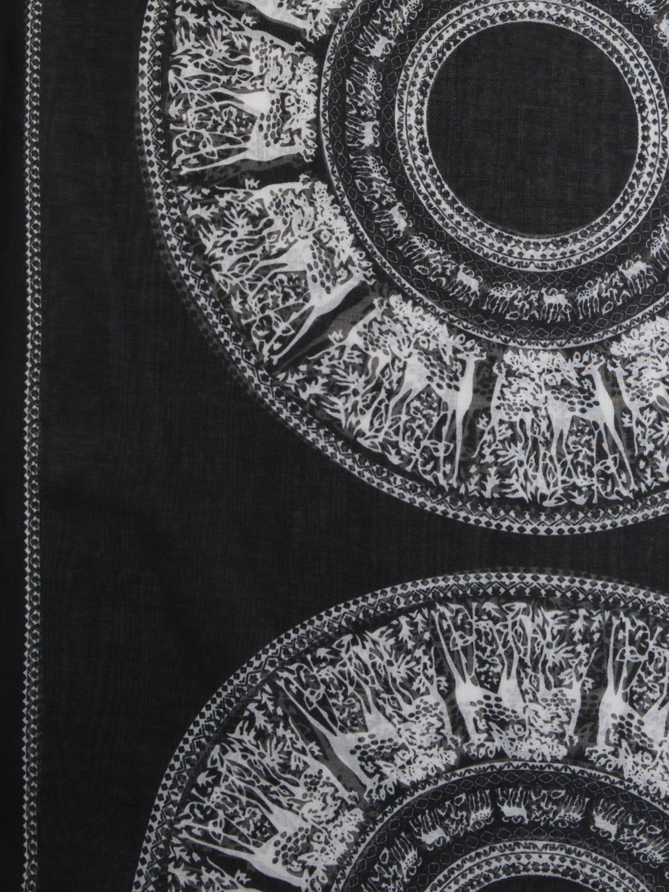 Шарф Colin’s модель CL1021884BLK Фото