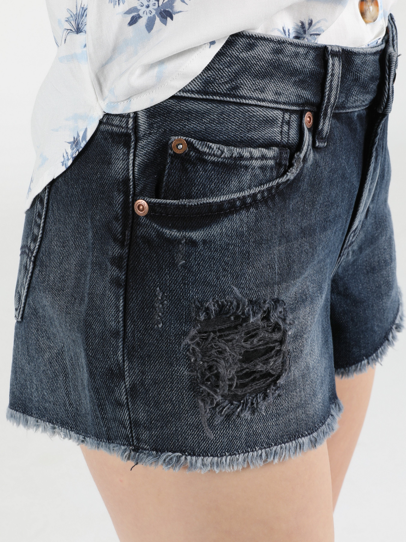 Шорты Colin’s модель CL1049707DN04057 Фото