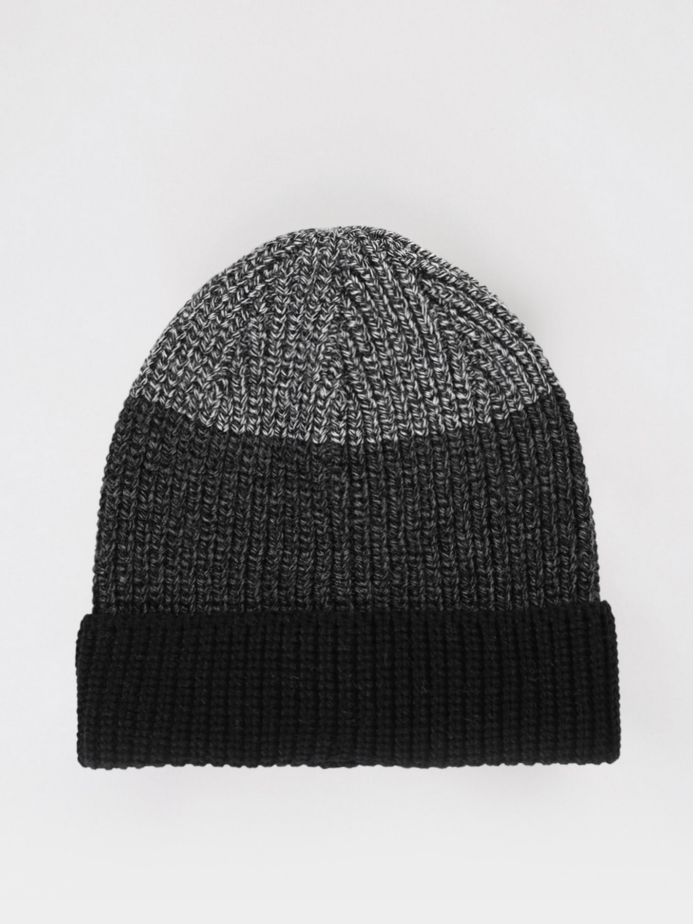 Шапка Colin’s модель CL1045728MTC Фото