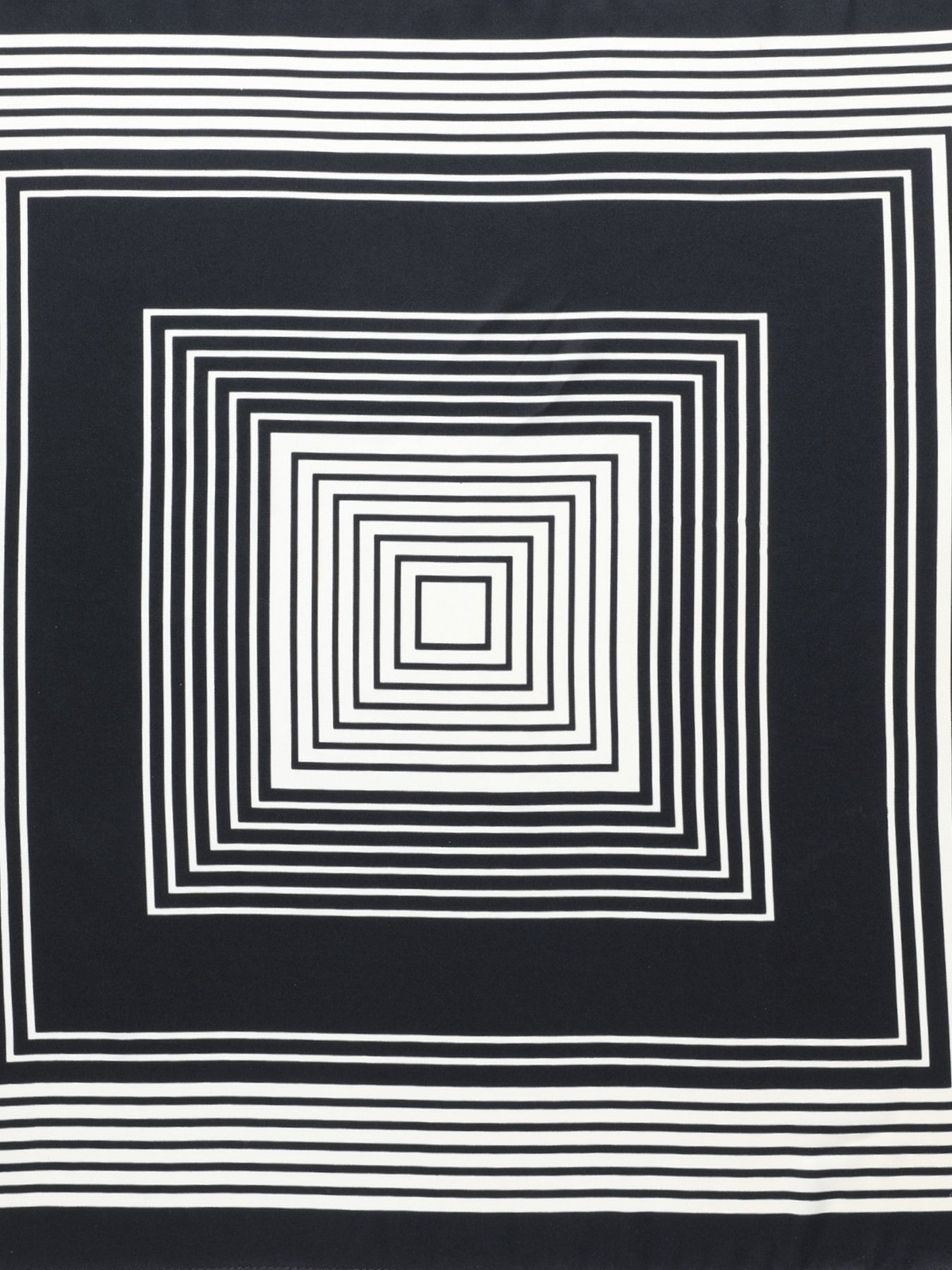 Платок Colin’s модель CL1053525MTC Платок Colin’s модель CL1053525MTC Фото