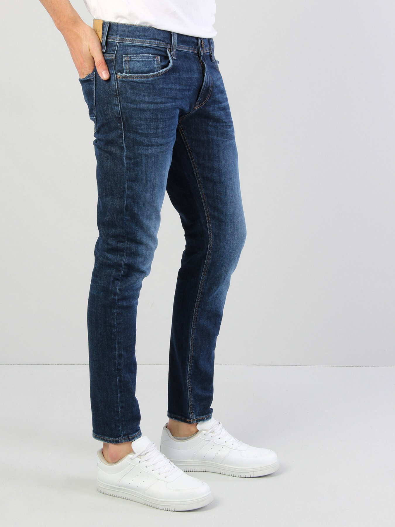 Джинсы Colin’s модель CL1031094DN09002 Фото