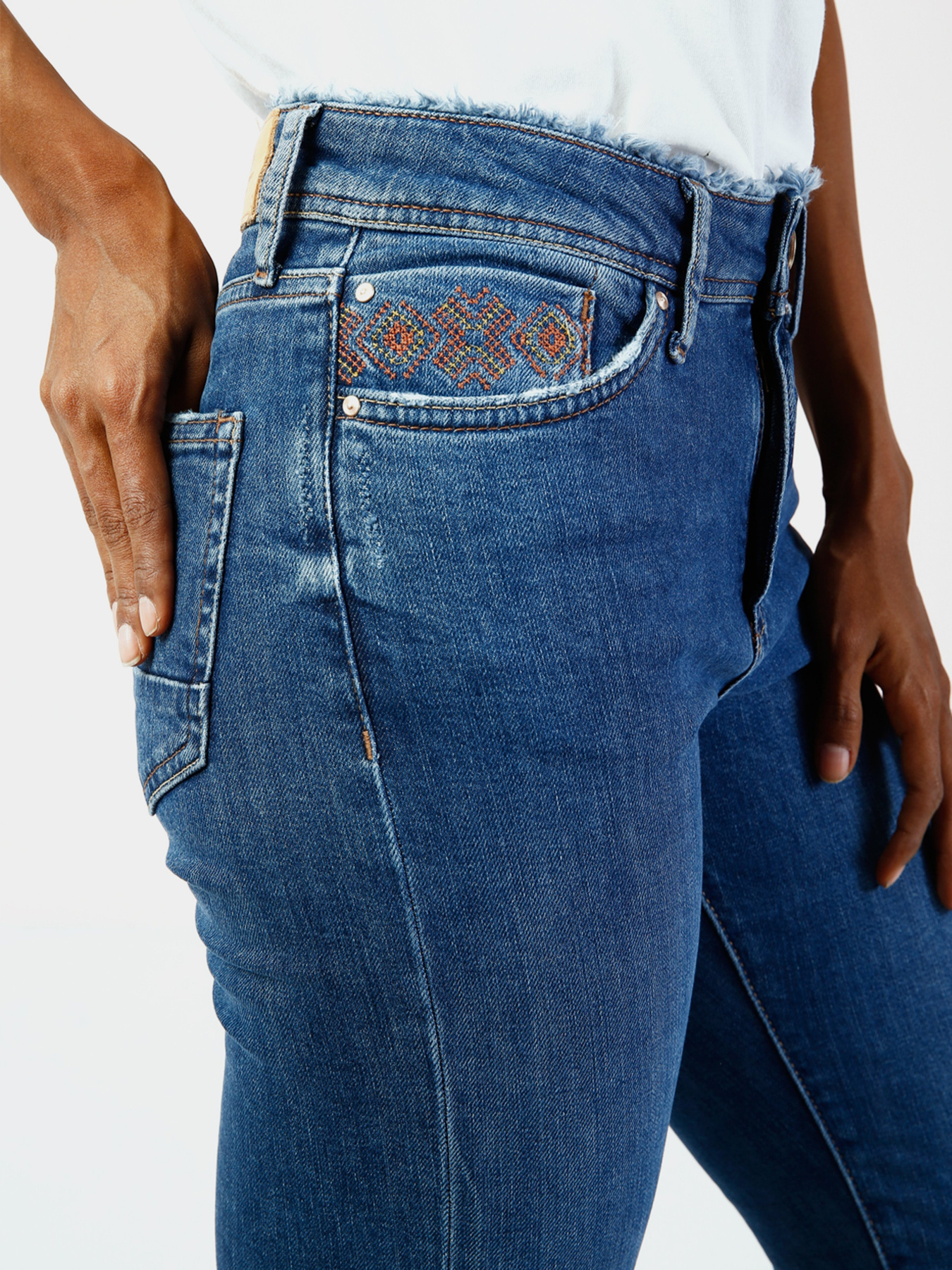 Джинсы Colin’s модель CL1032345DN04082 Фото