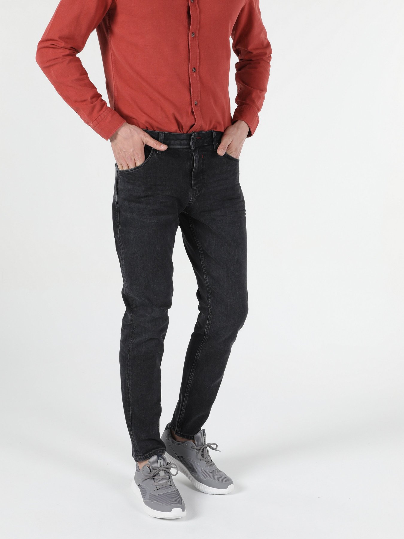 Джинсы Colin’s модель CL1054553DN41342 Фото