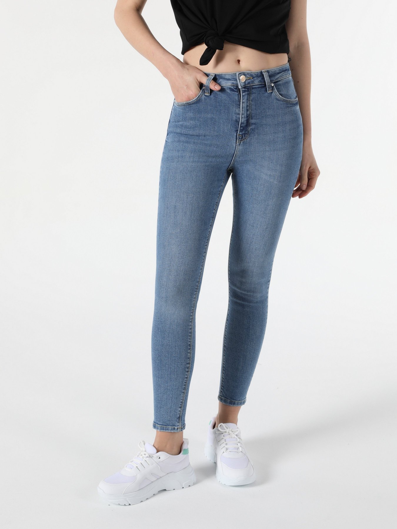 Скинни джинсы Colin’s 760 Diana модель CL1054596DN03276 Фото