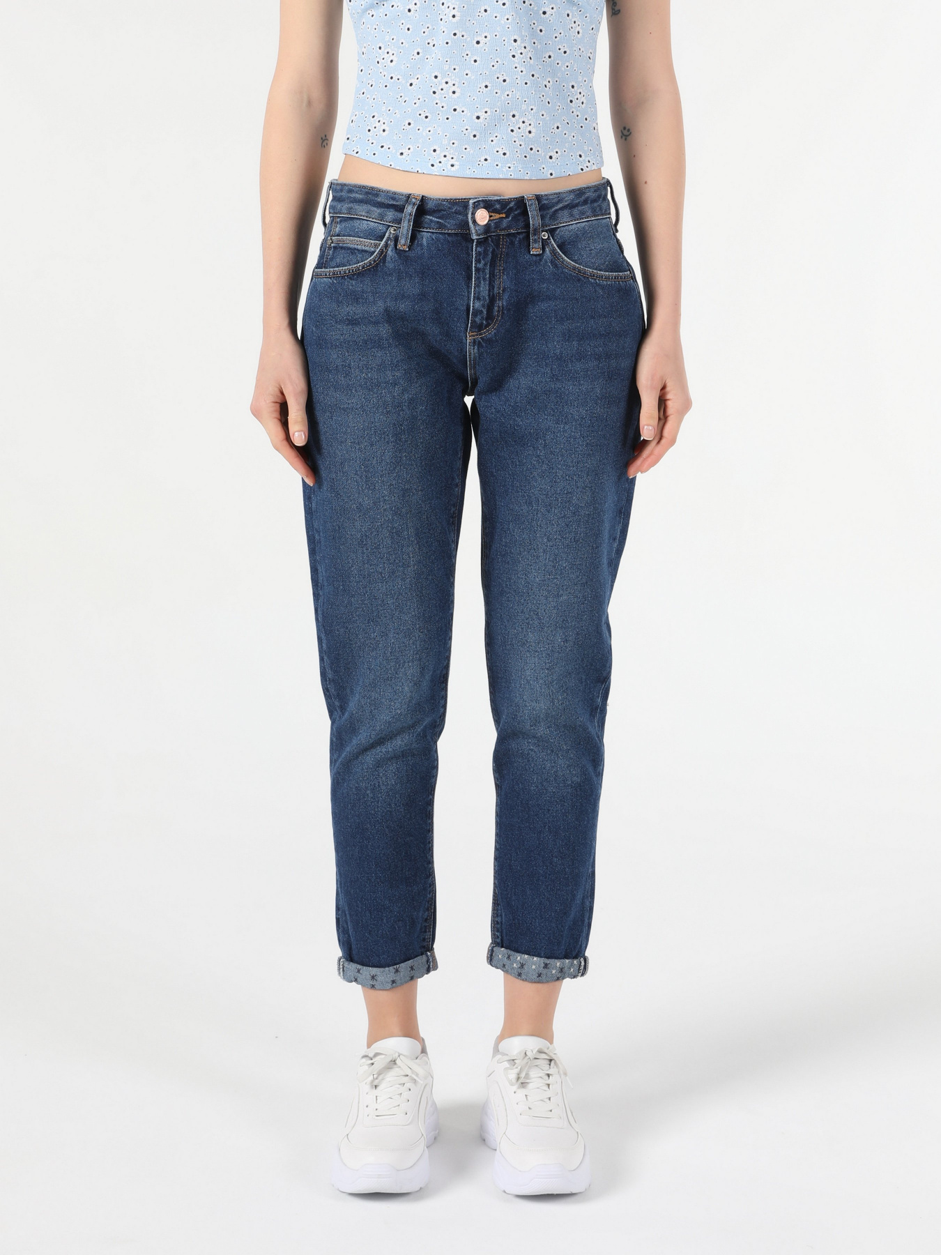 Бойфренды Colin’s 893 Julia модель CL1054607DN05801 Фото