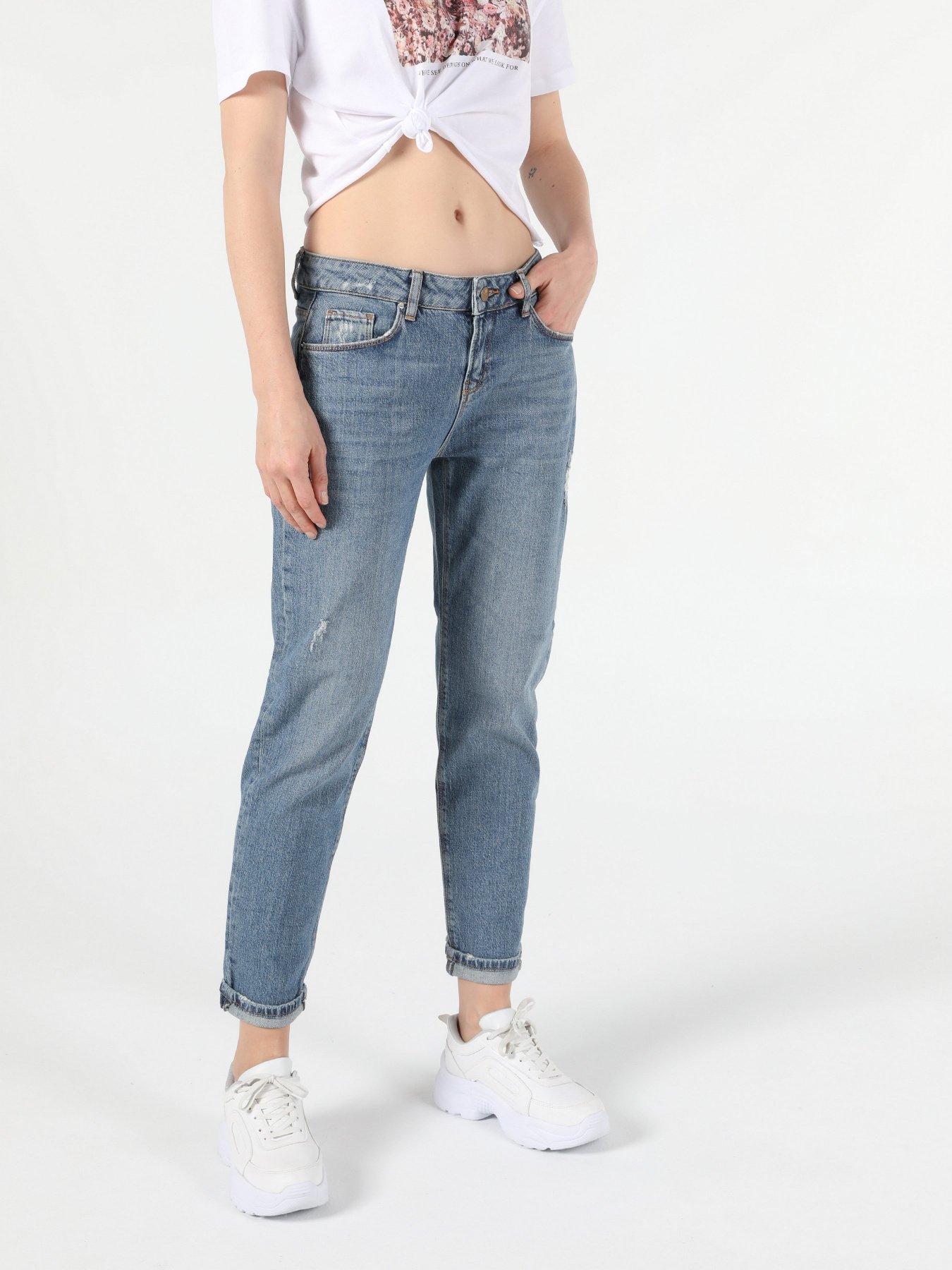 Бойфренды Colin’s модель CL1054671DN41385 Фото