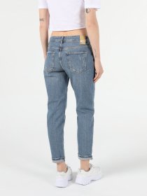 Бойфренды Colin’s модель CL1054671DN41385 Фото