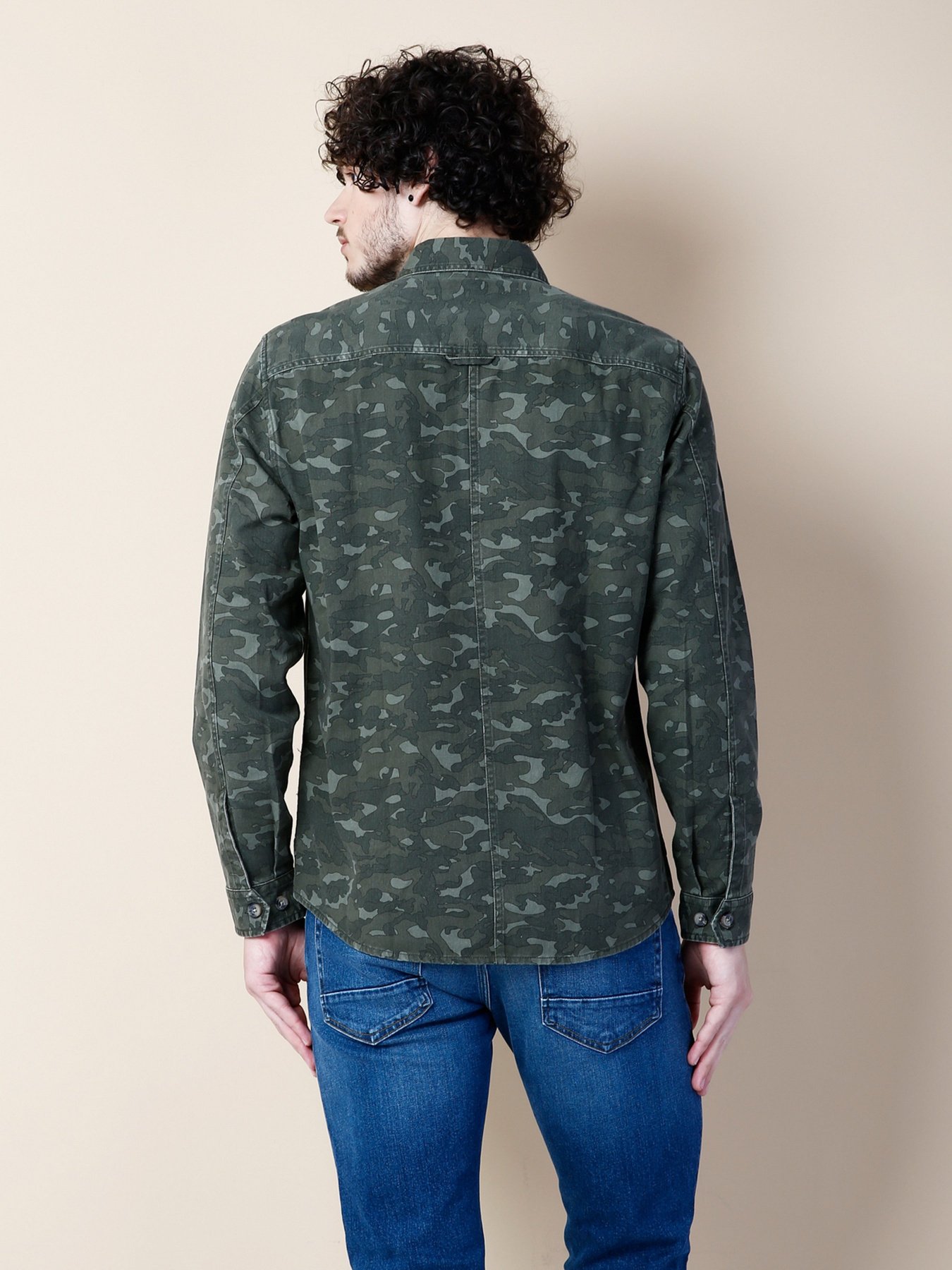 Рубашка повседневная Colin’s модель CL1032673KHA Рубашка повседневная Colin’s модель CL1032673KHA Фото