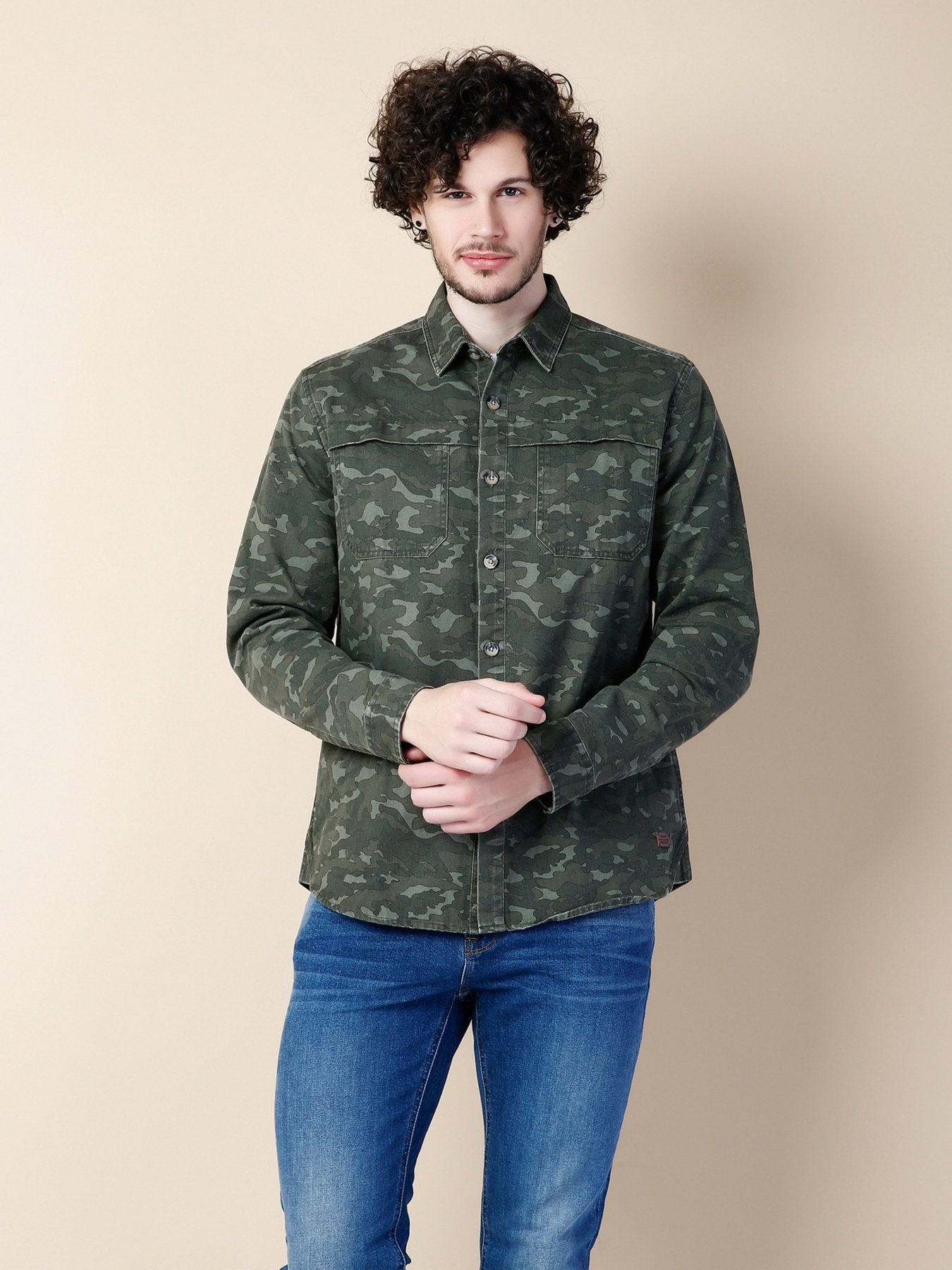 Рубашка повседневная Colin’s модель CL1032673KHA Рубашка повседневная Colin’s модель CL1032673KHA Фото