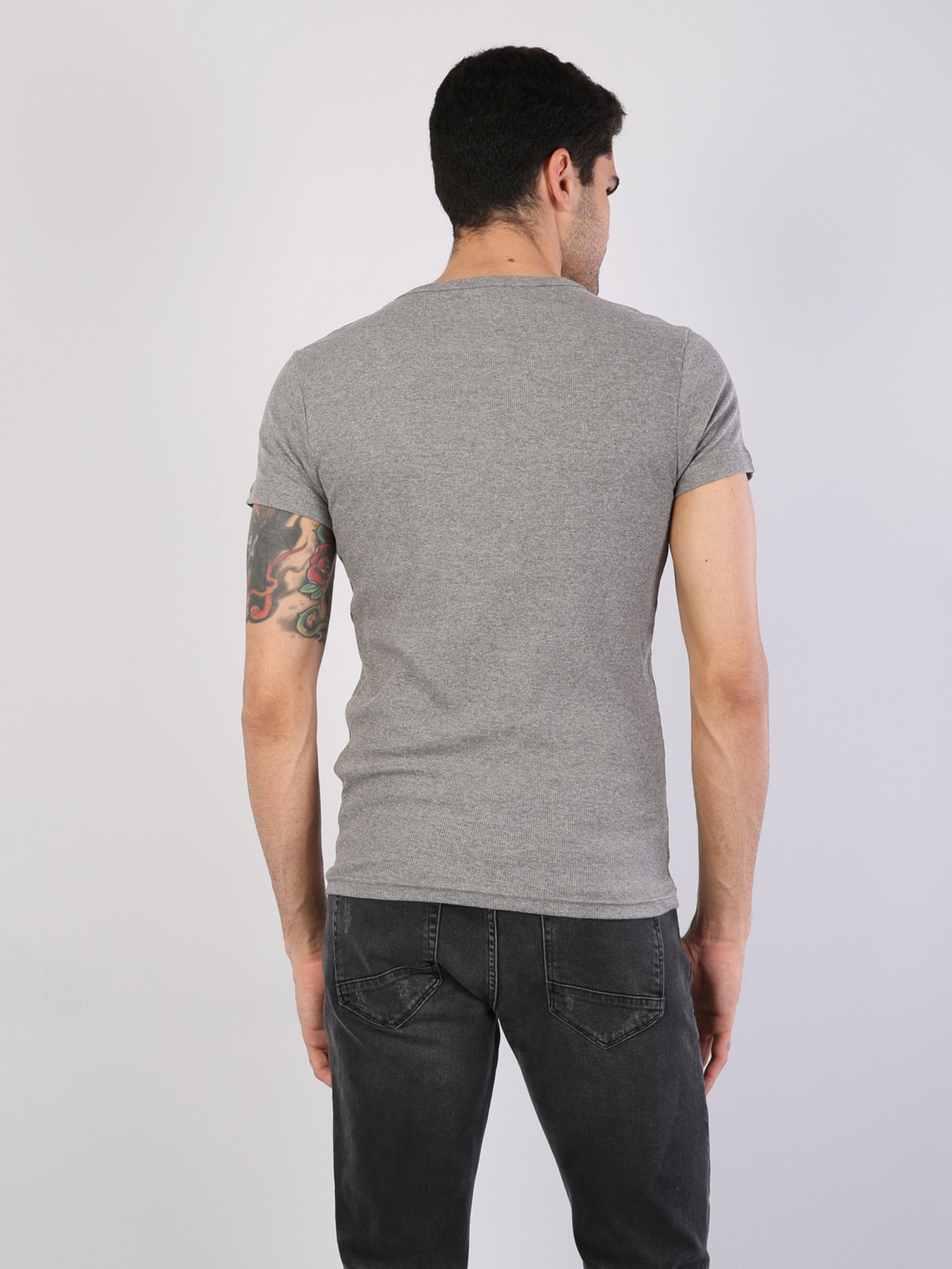 Футболки и поло Colin’s модель CL1023068MGA Фото