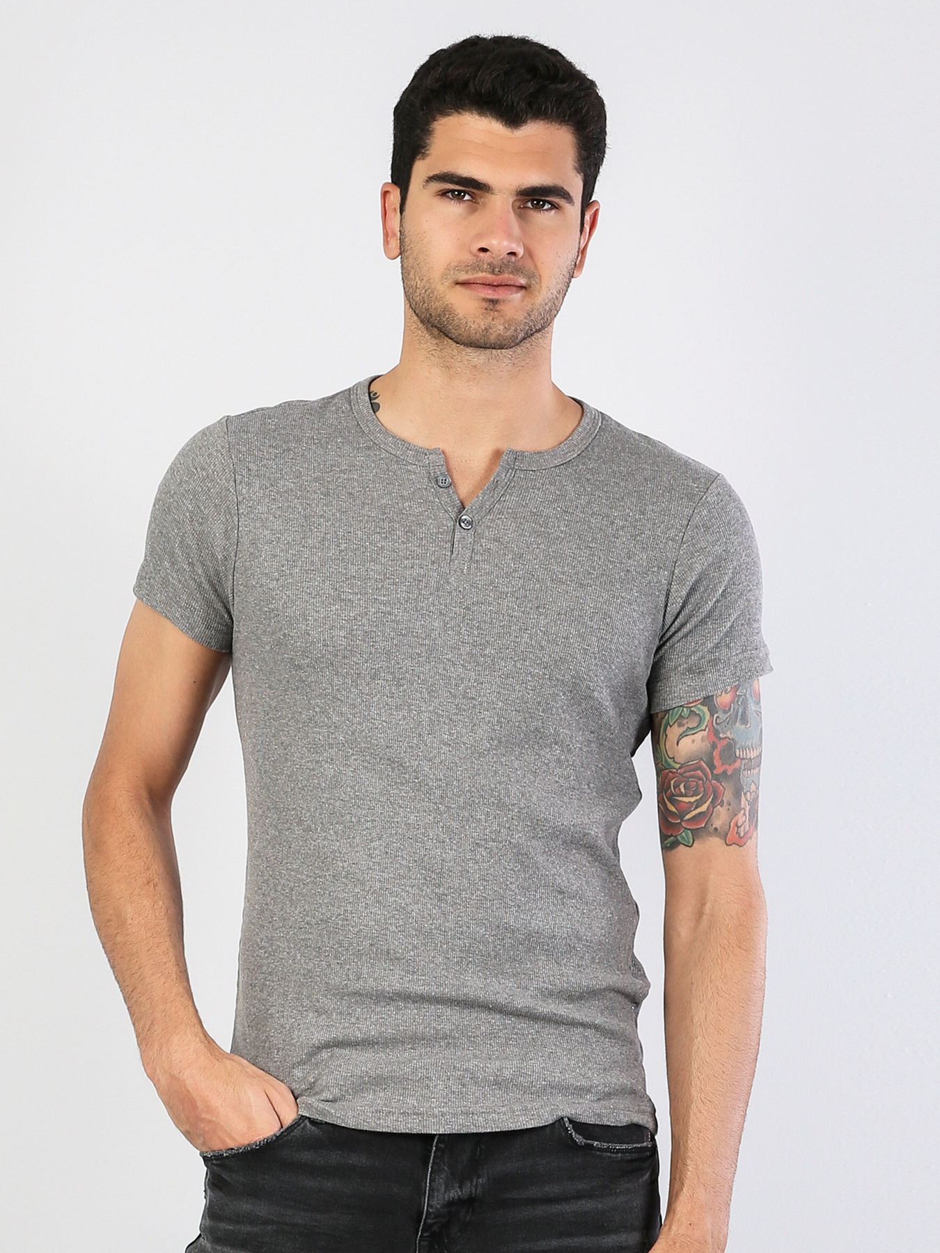 Футболки и поло Colin’s модель CL1023068MGA Фото