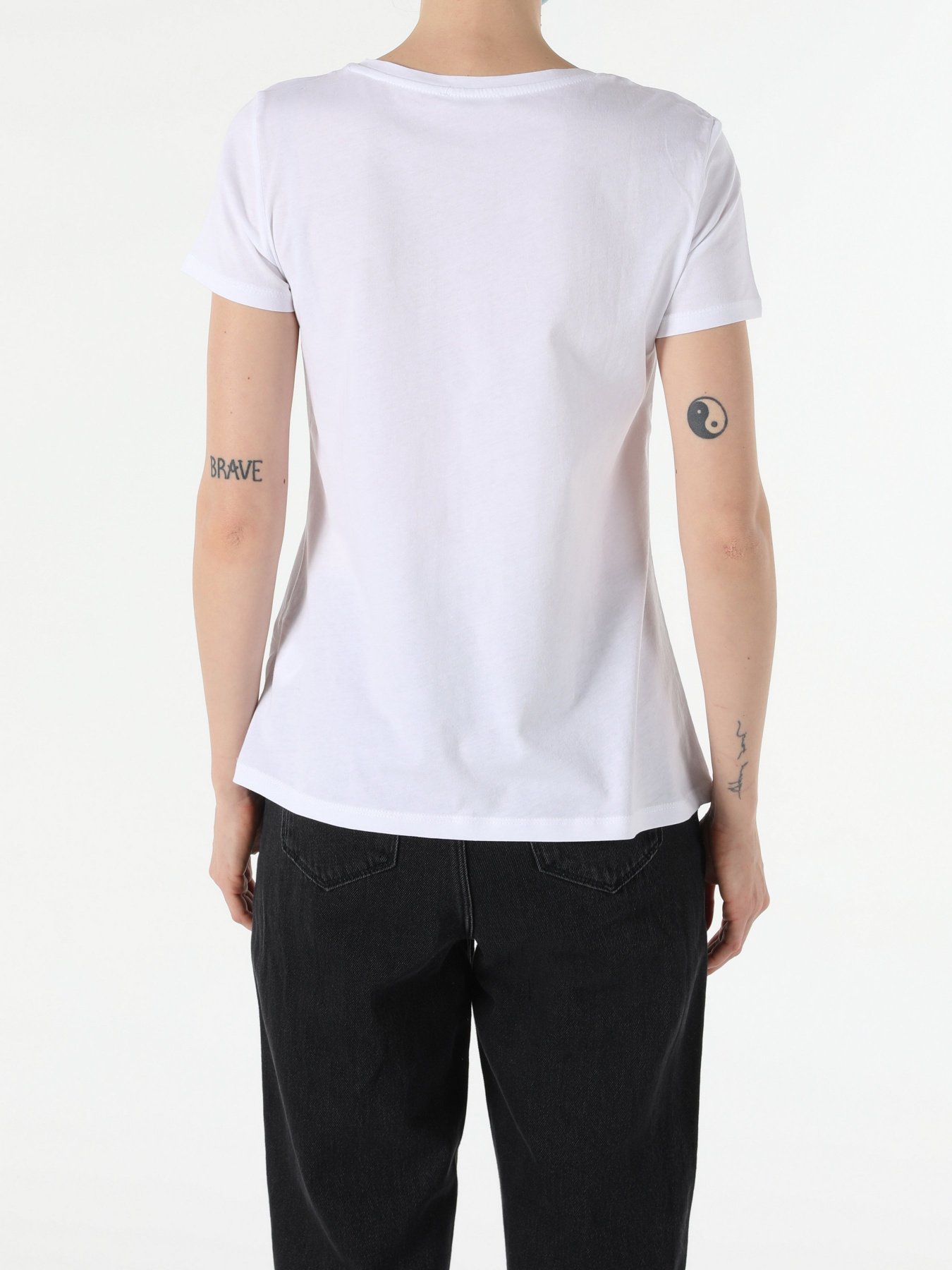 Футболки и поло Colin’s модель CL1050446WHT Фото