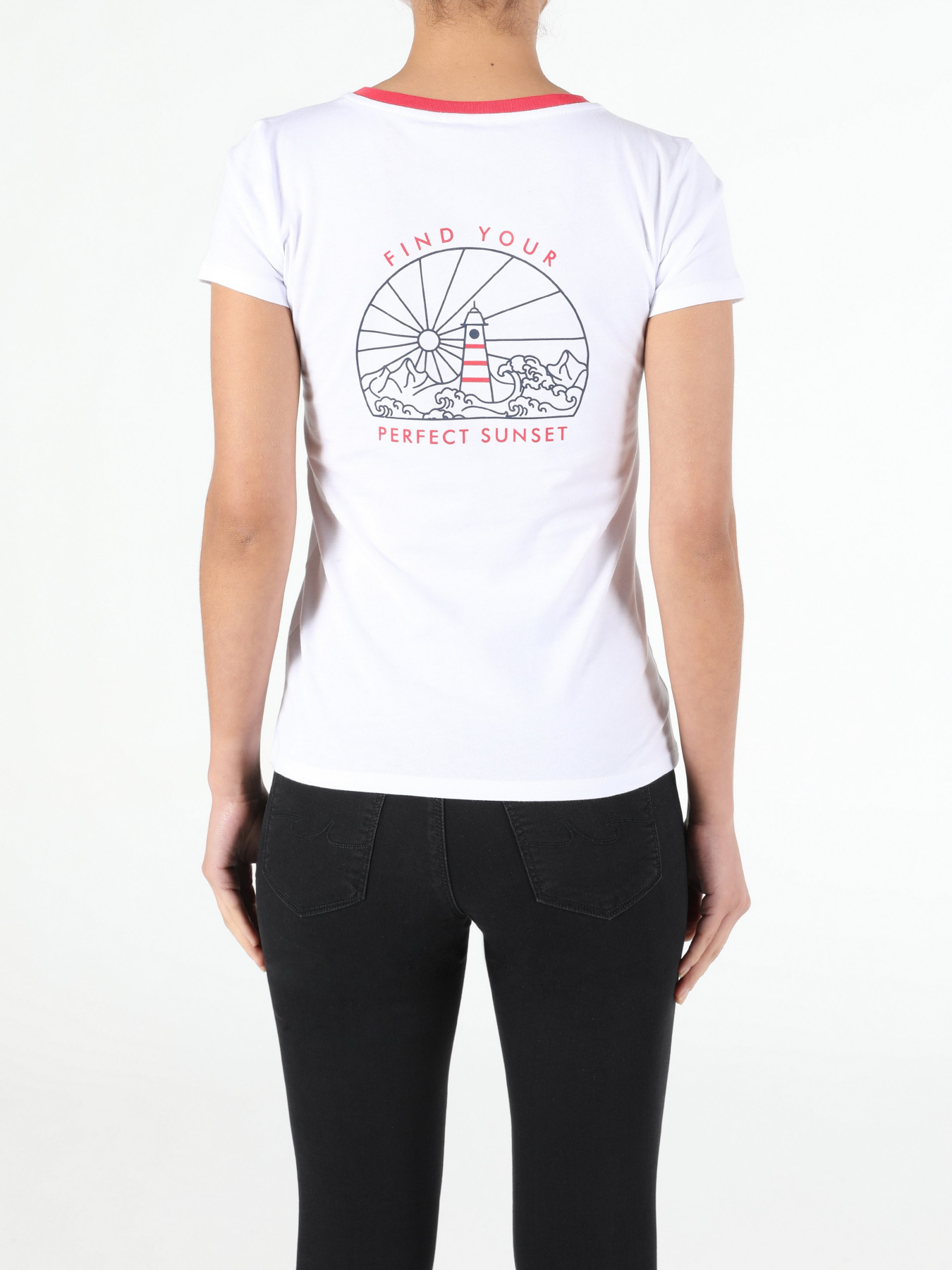 Футболки и поло Colin’s модель CL1051340WHT Фото