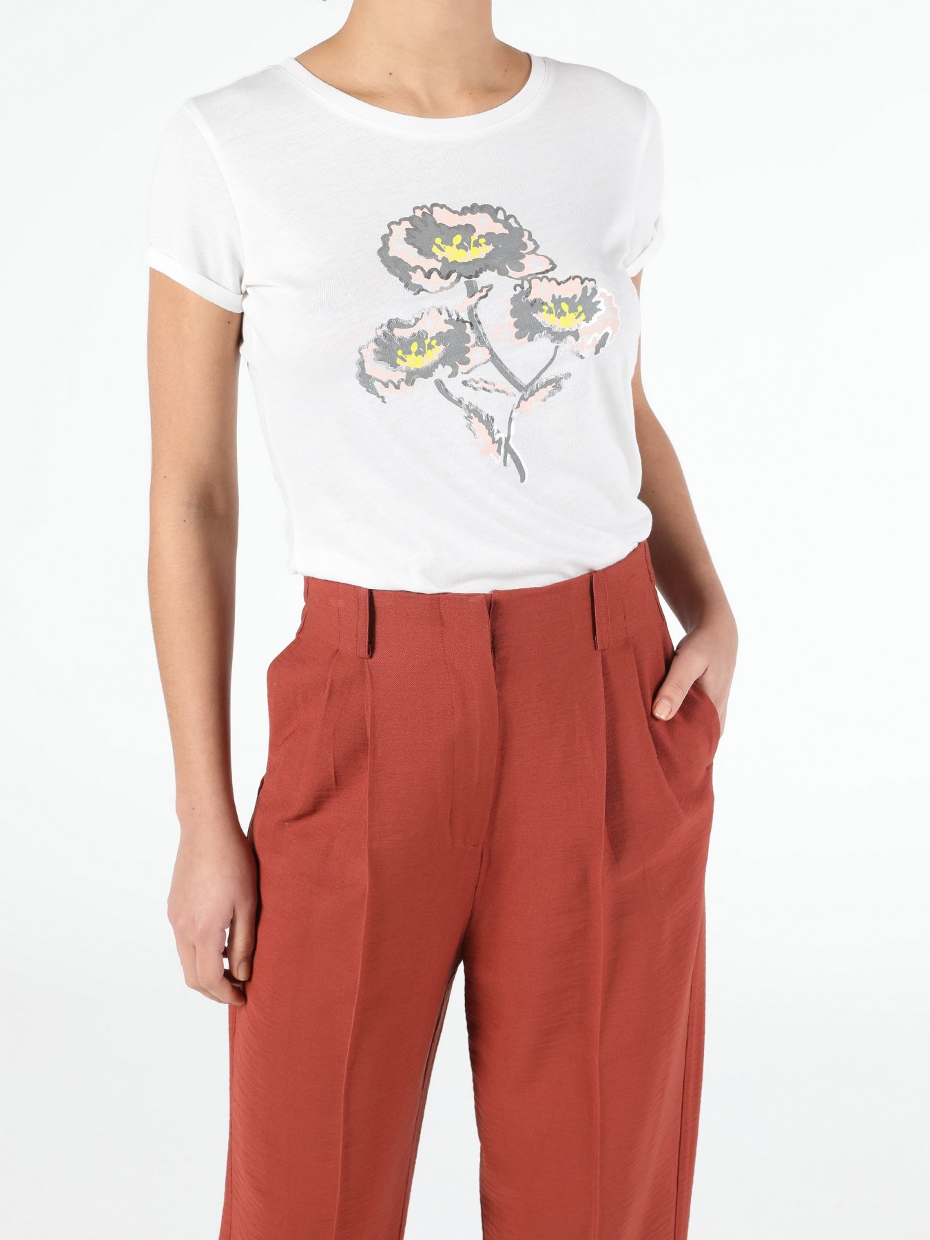 Футболки и поло Colin’s модель CL1053620WHT Фото