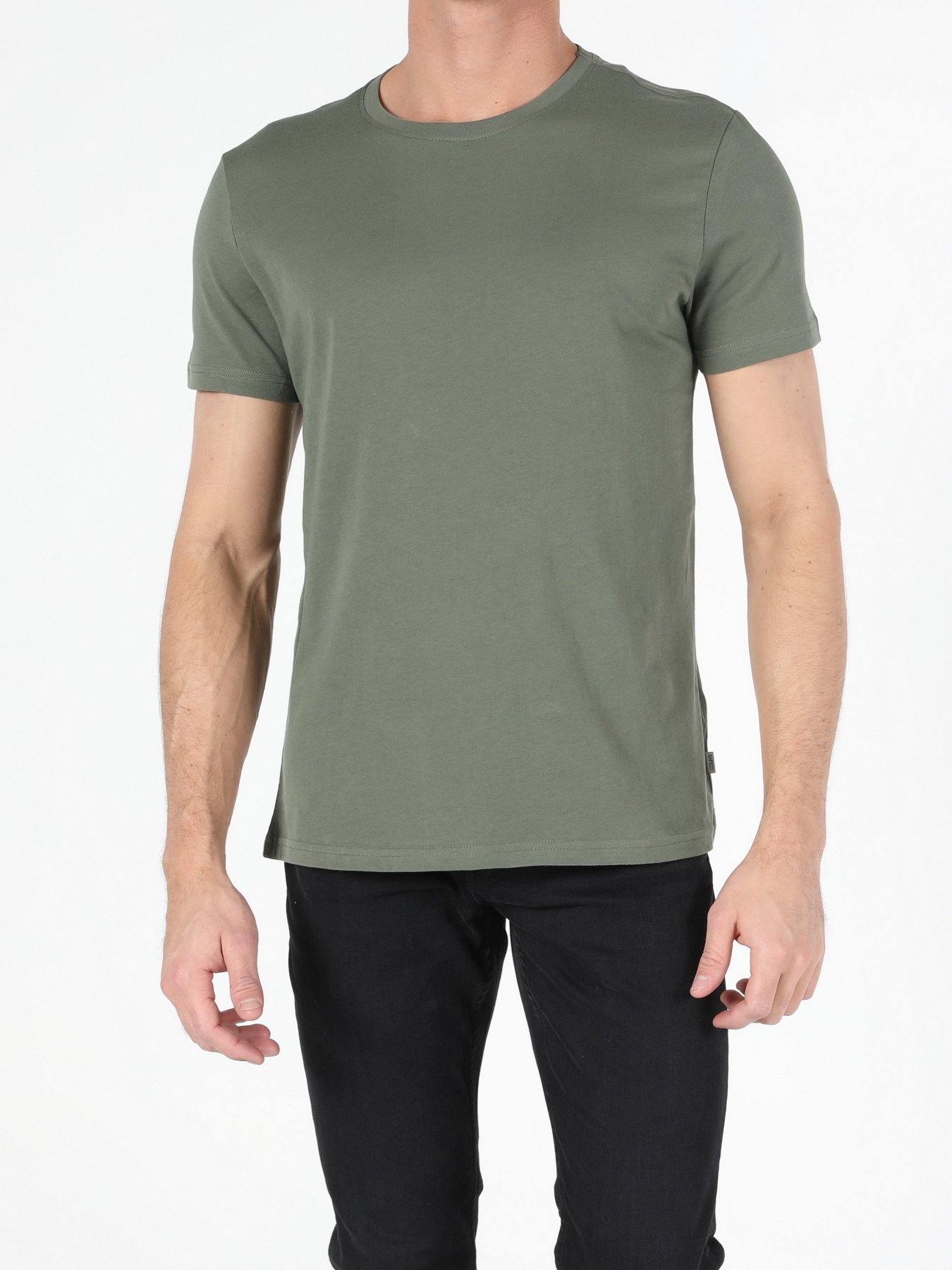 Футболки и поло Colin’s модель CLTKTTSHM0022575KHA Фото