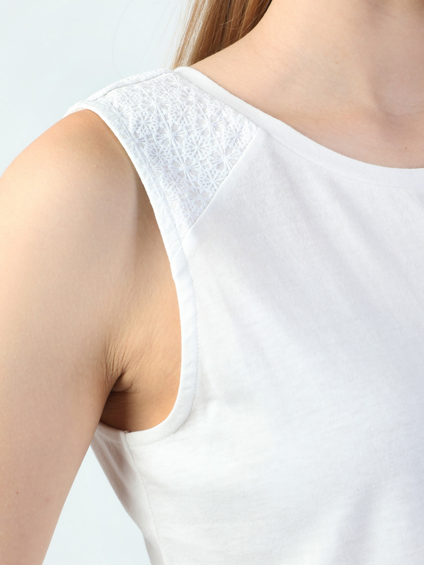 Майка для дома Colin’s модель CL1049060WHT Фото