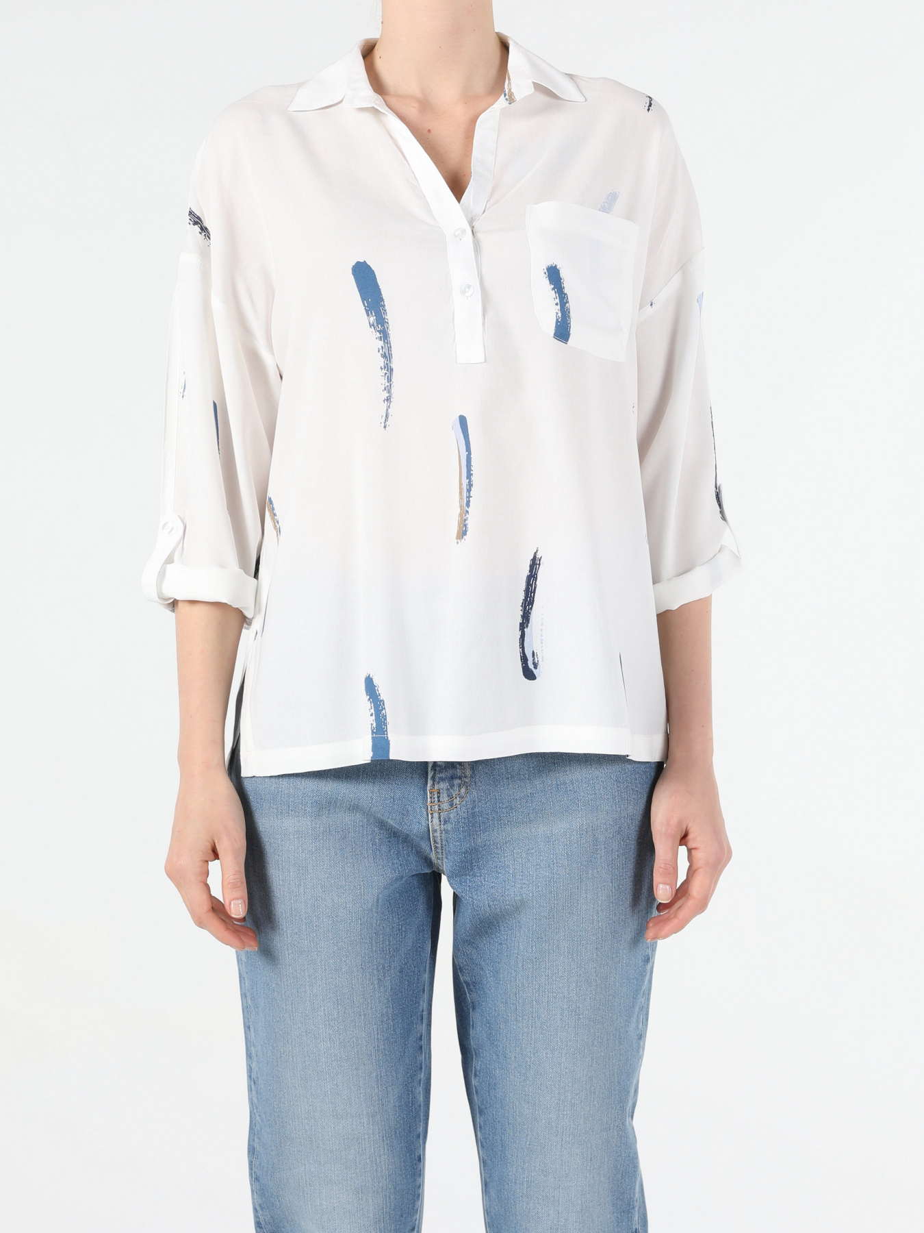 Блуза Colin’s модель CL1054139OFW Блуза Colin’s модель CL1054139OFW Фото