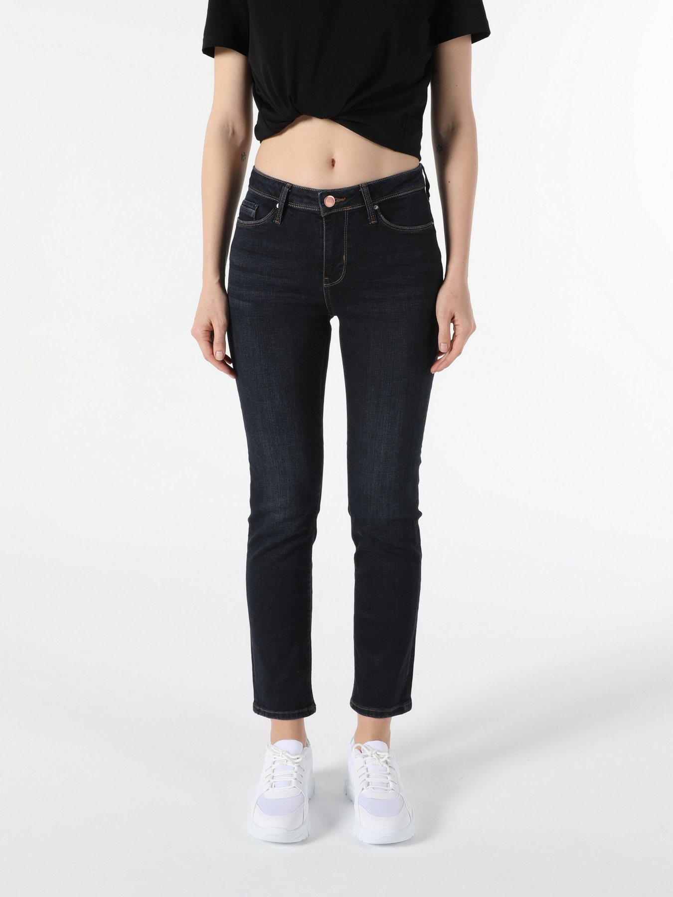 Завужені джинси Colin’s 703 Carla модель CL1055256DN40697 Фото