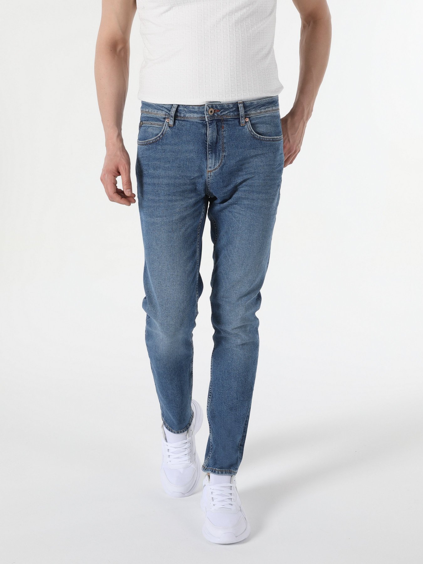 Джинсы Colin’s 044 Karl Straight модель CL1055454DN03624 Фото