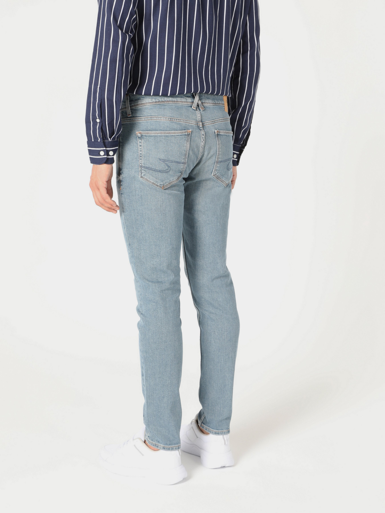 Зауженные джинсы Colin’s 041 Danny модель CL1055493DN41452 Фото