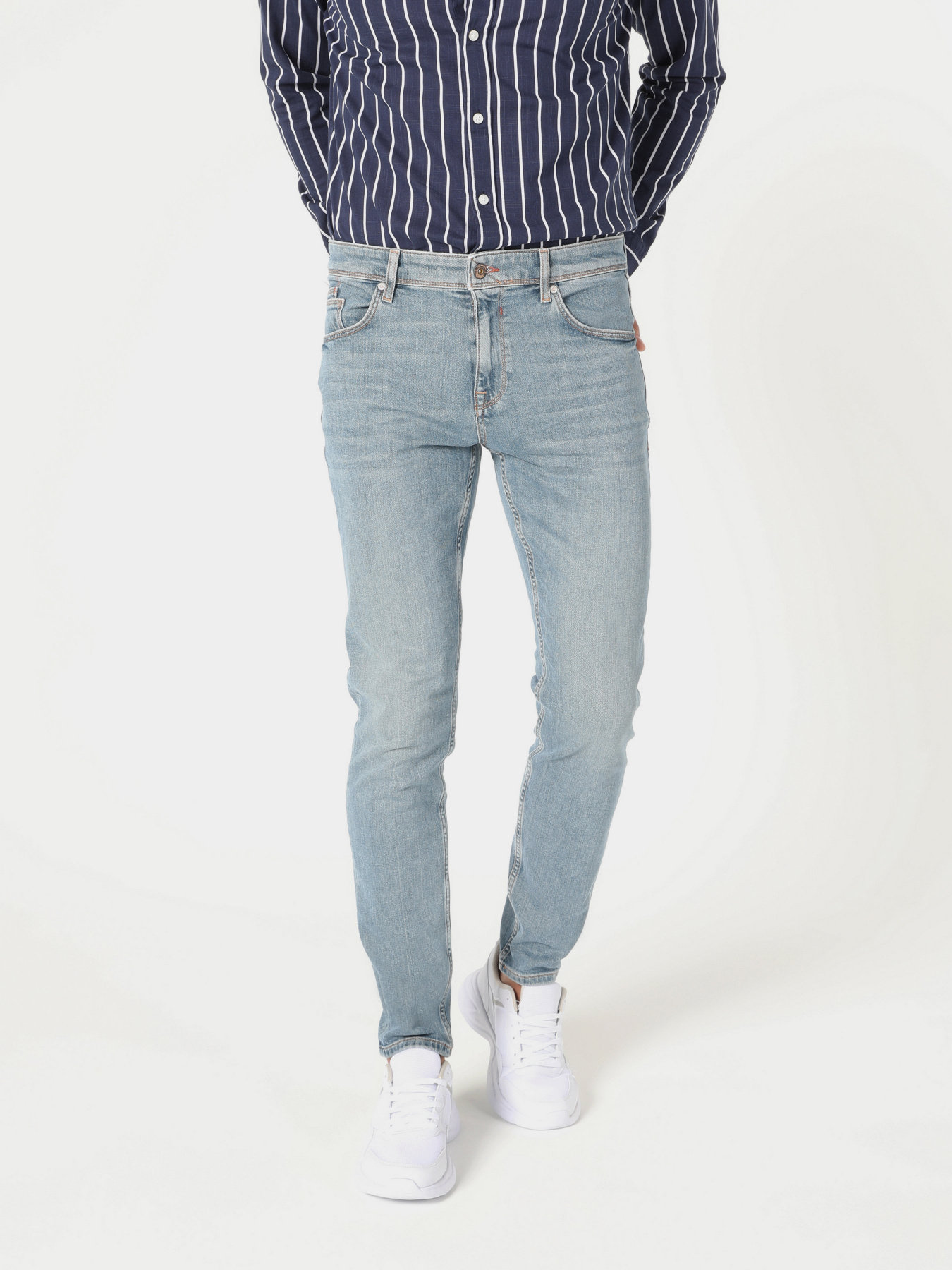 Зауженные джинсы Colin’s 041 Danny модель CL1055493DN41452 Фото