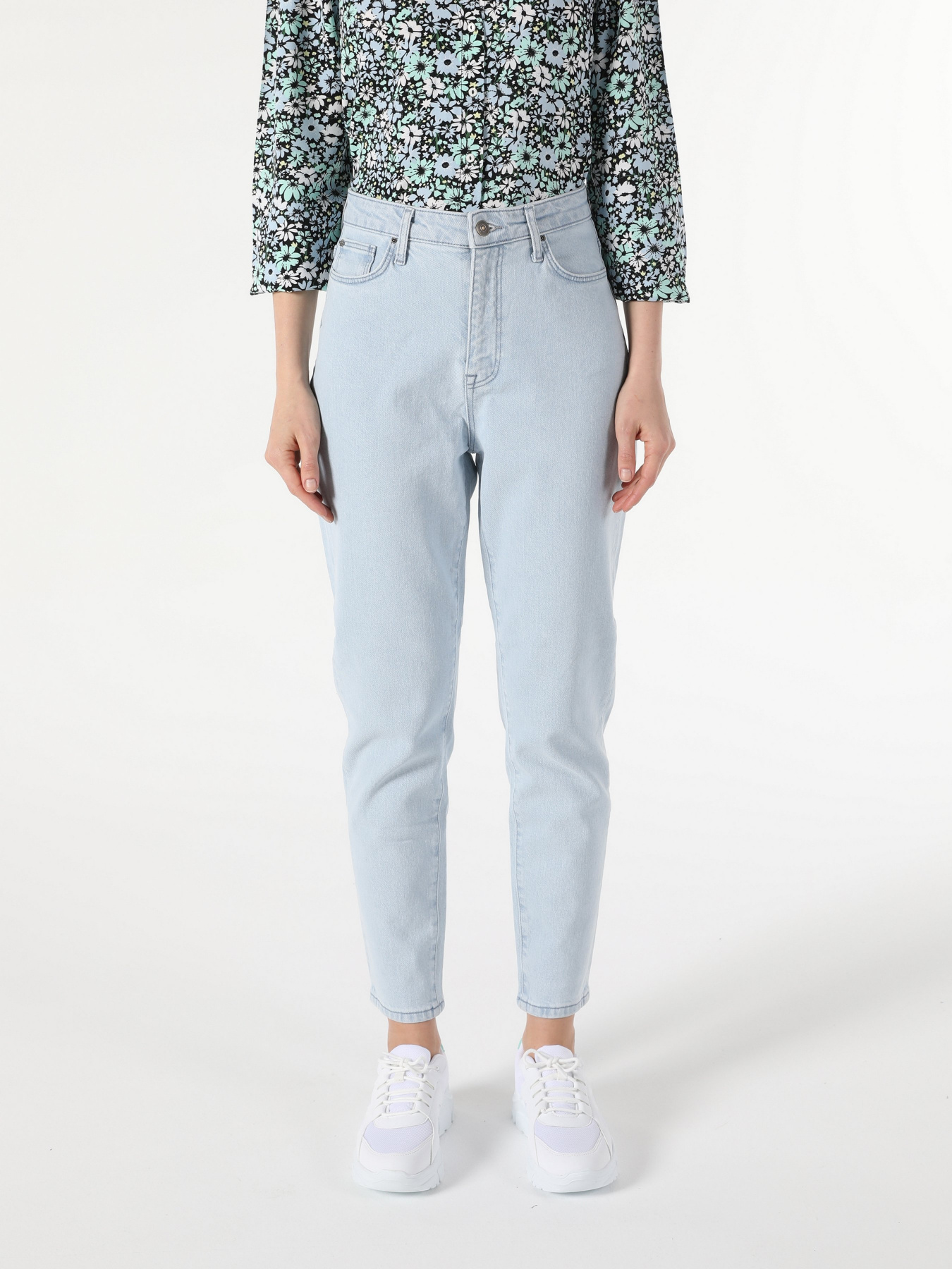 Джинсы мом Colin’s модель CL1055547DN41502 Фото