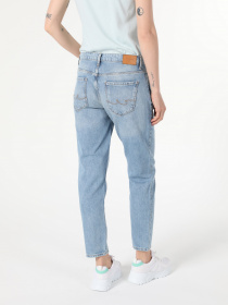 Бойфренды Colin’s модель CL1055689DN41540 Фото