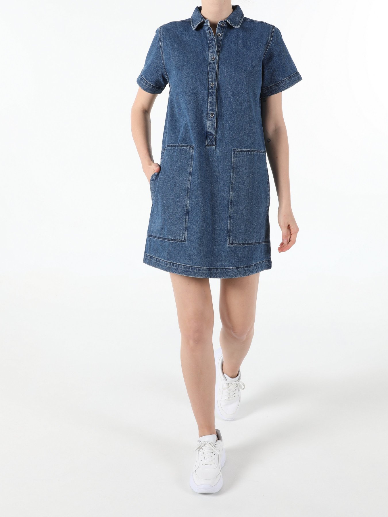 Платье мини Colin’s модель CL1054787DN41417 Фото