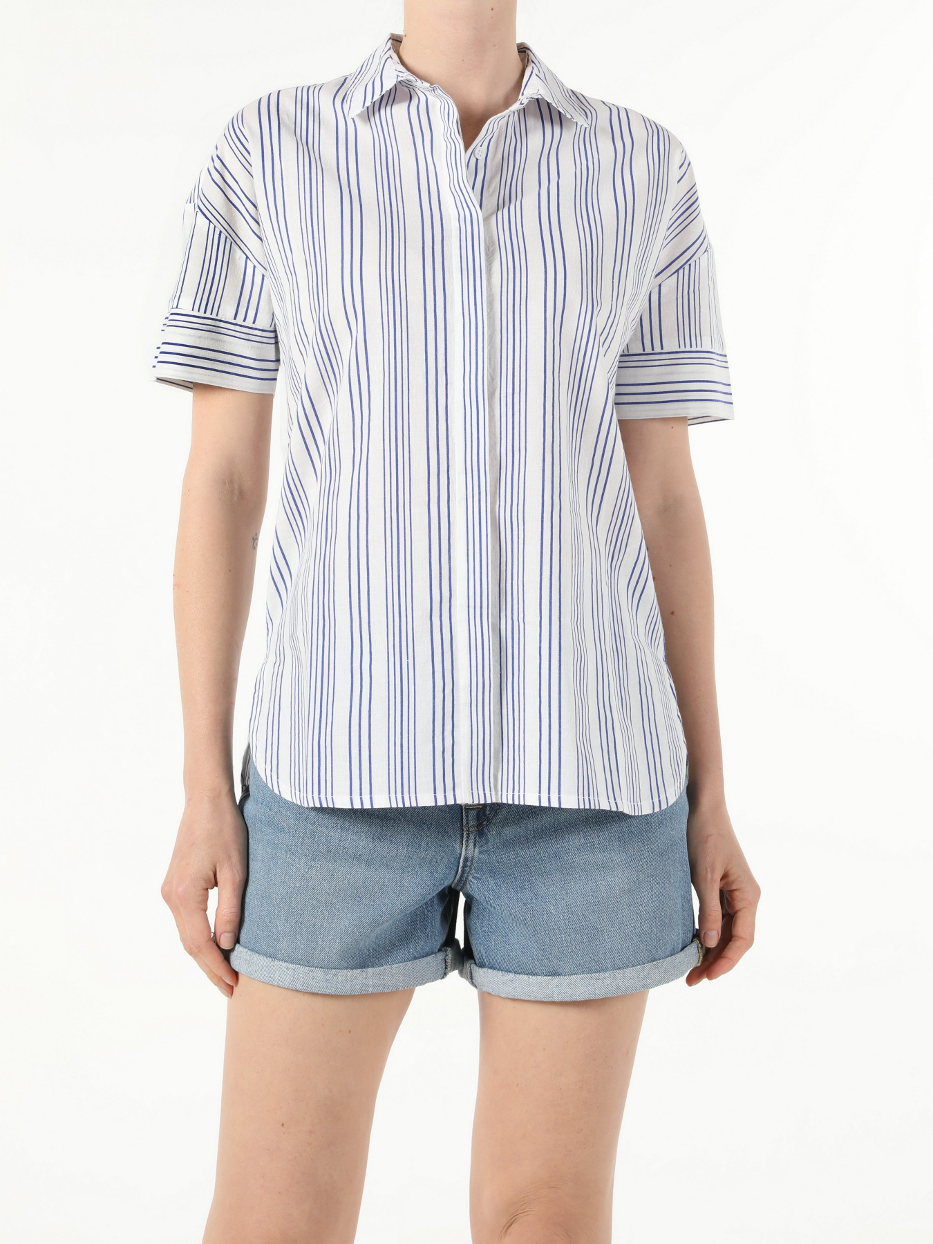 Сорочка повсякденна Colin’s модель CL1054189WHT Сорочка повсякденна Colin’s модель CL1054189WHT Фото