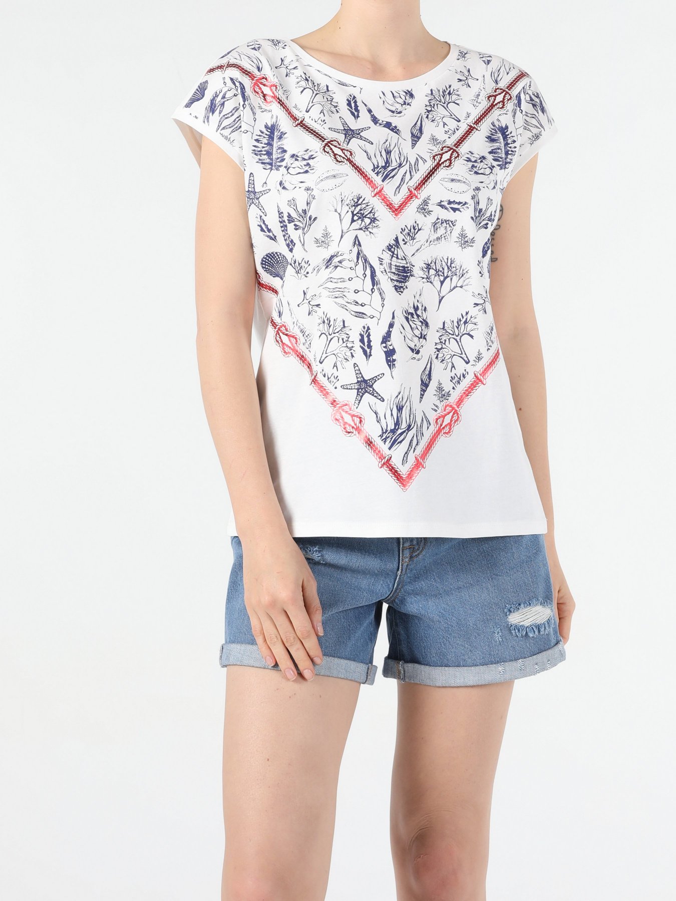 Футболки и поло Colin’s модель CL1054048WHT Фото