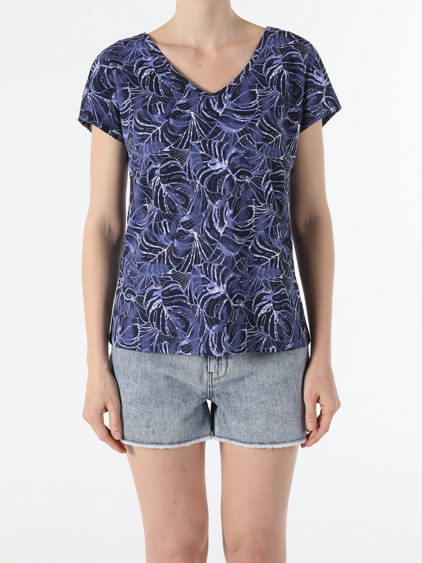 Футболки и поло Colin’s модель CL1054086NAV Фото