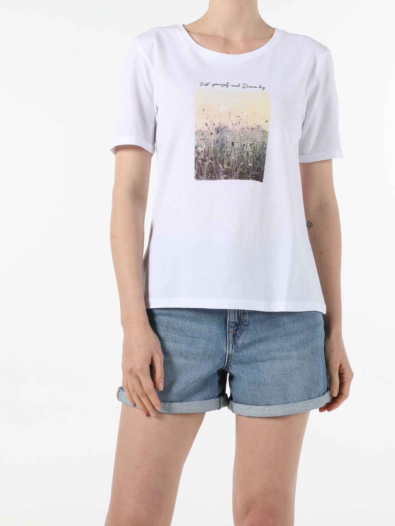 Футболки и поло Colin’s модель CL1054339WHT Фото