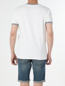 Футболки и поло Colin’s модель CL1054424OFW Фото