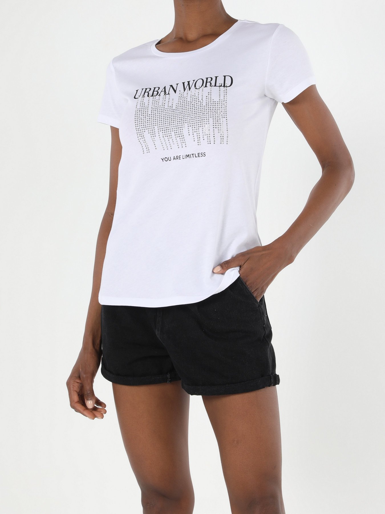 Футболки и поло Colin’s модель CL1056382WHT Фото