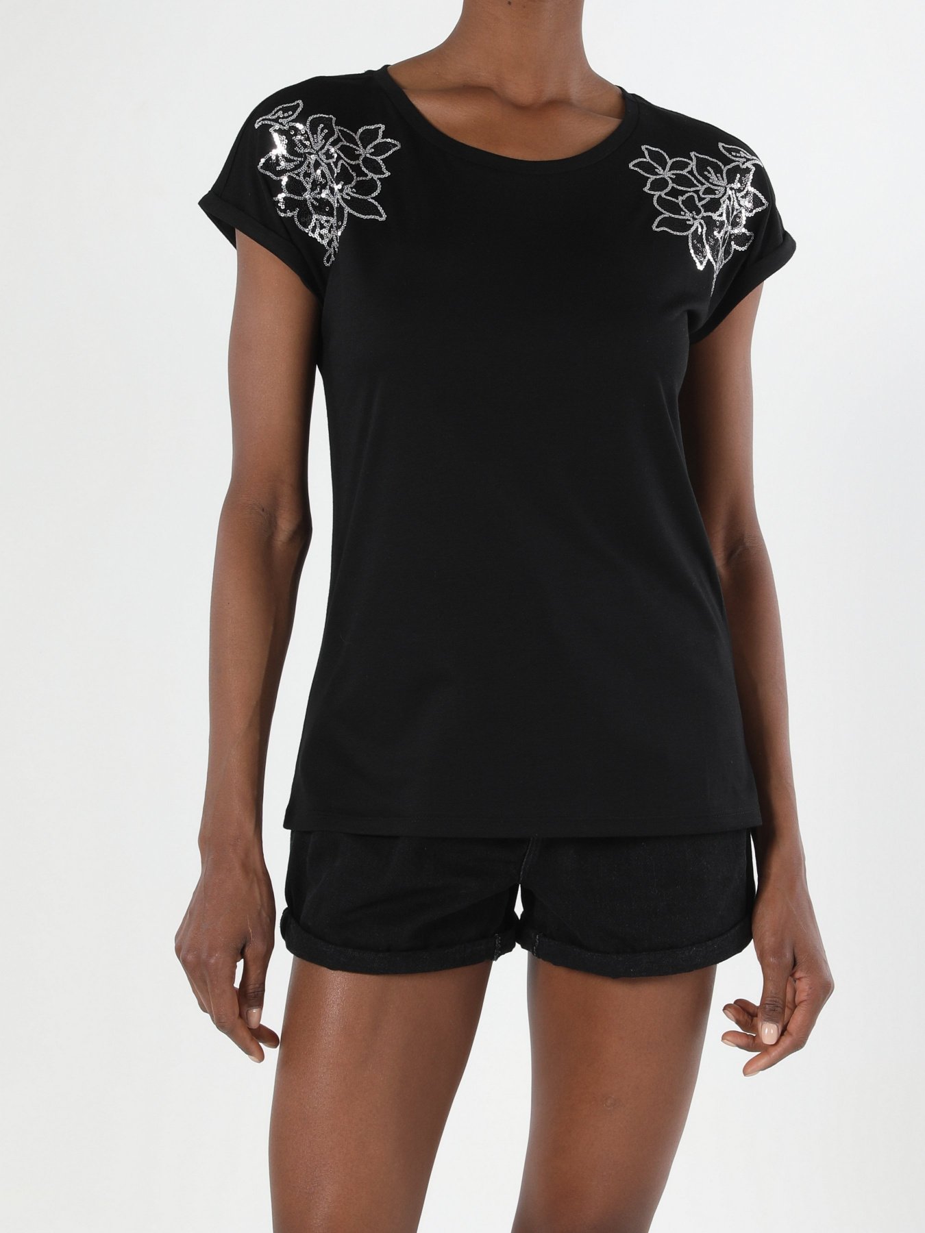 Футболки и поло Colin’s модель CL1056386BLK Фото