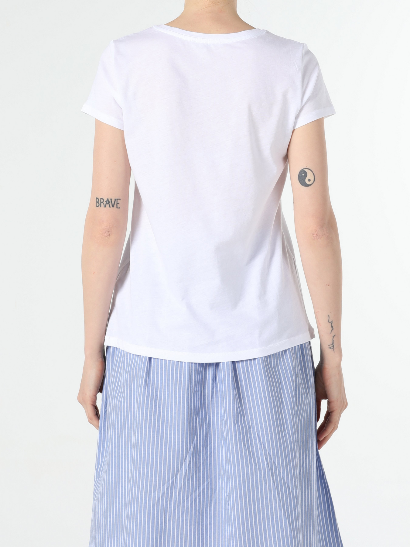 Футболки и поло Colin’s модель CL1056409WHT Фото