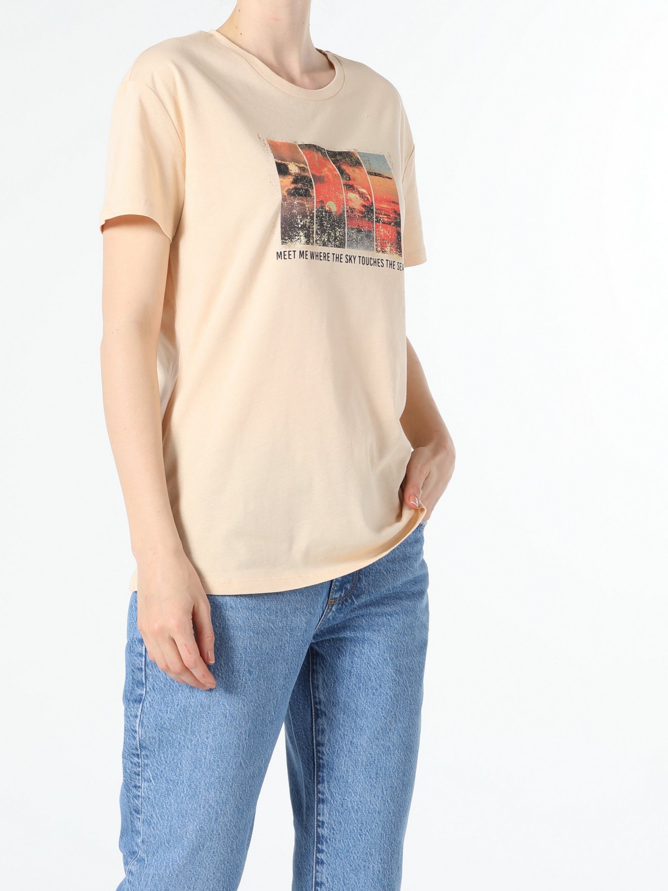 Футболка Colin’s модель CL1056414BEI Фото