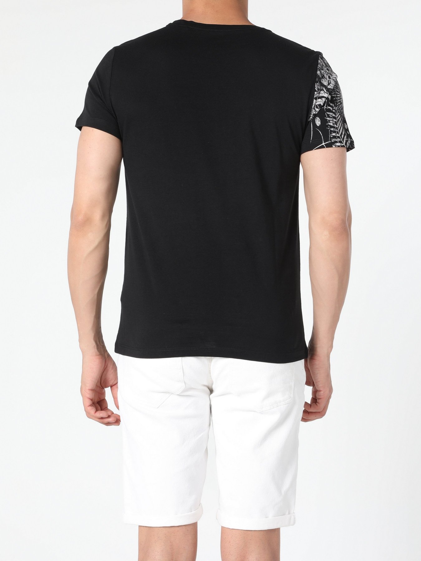 Футболки и поло Colin’s модель CL1056436BLK Фото