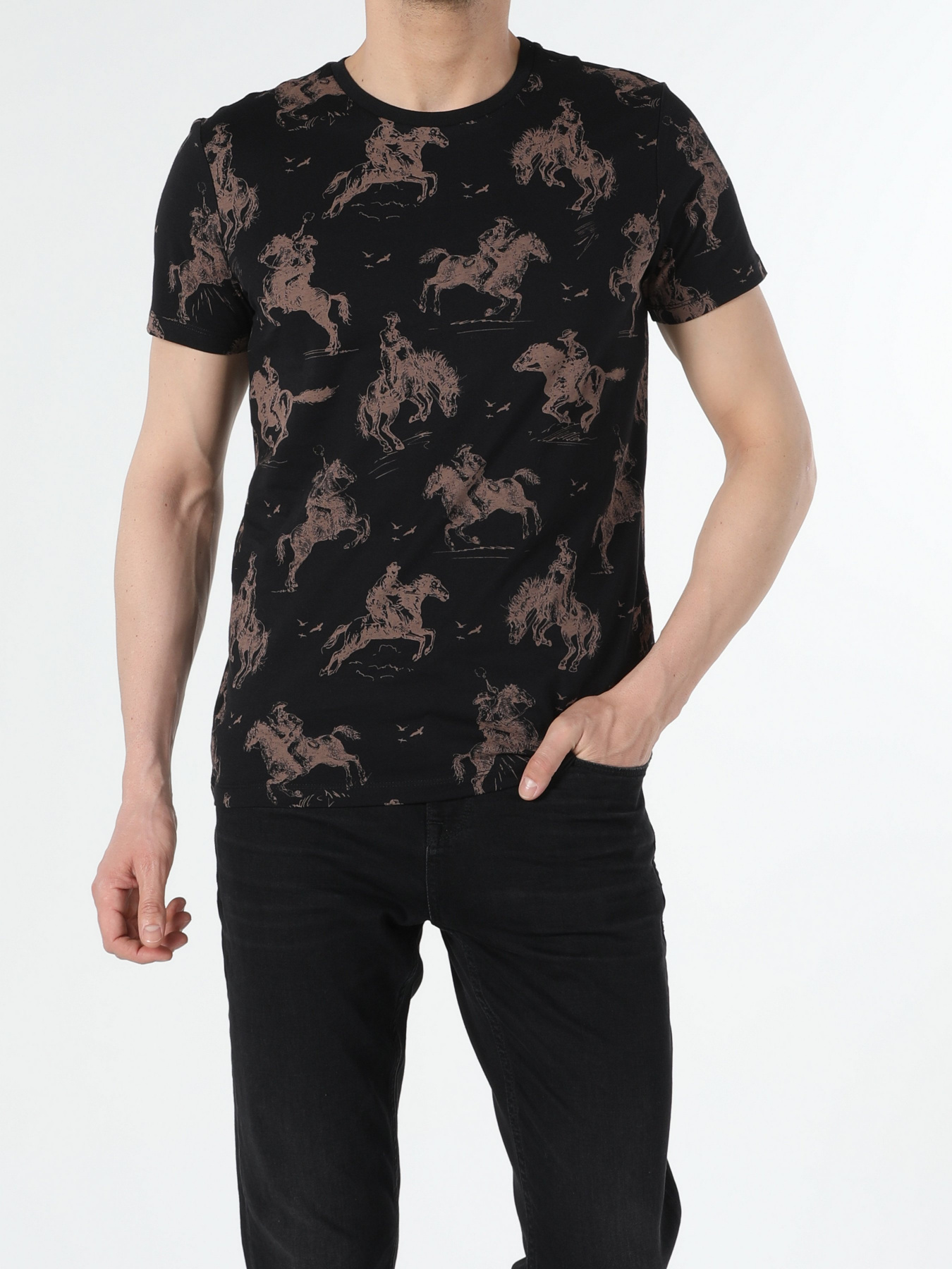 Футболки і поло Colin’s модель CL1056441BLK Футболки і поло Colin’s модель CL1056441BLK Фото