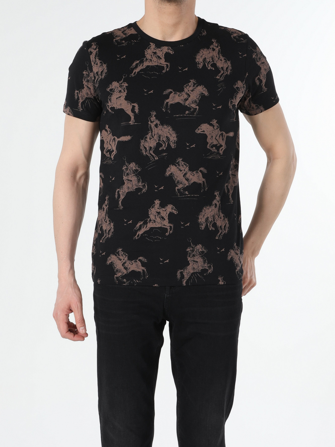 Футболки і поло Colin’s модель CL1056441BLK Футболки і поло Colin’s модель CL1056441BLK Фото