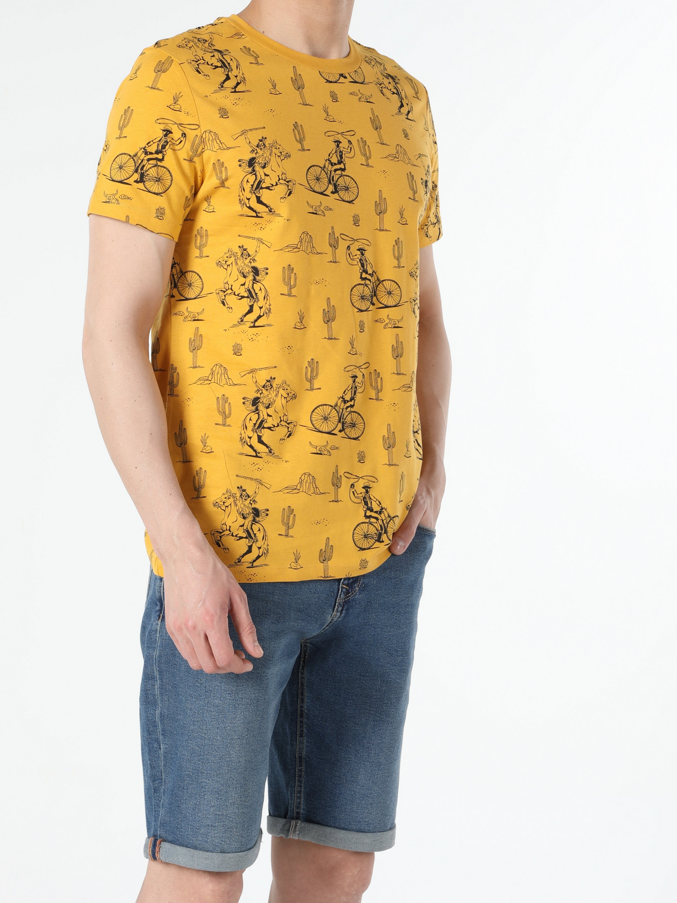 Футболки и поло Colin’s модель CL1056443YLS Фото