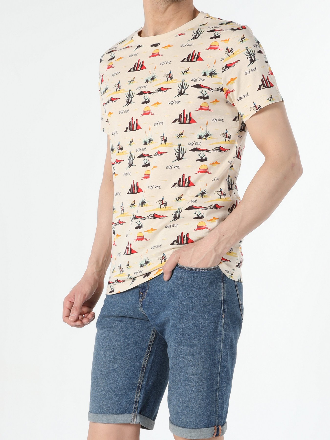 Футболки і поло Colin’s модель CL1056445BEI Фото