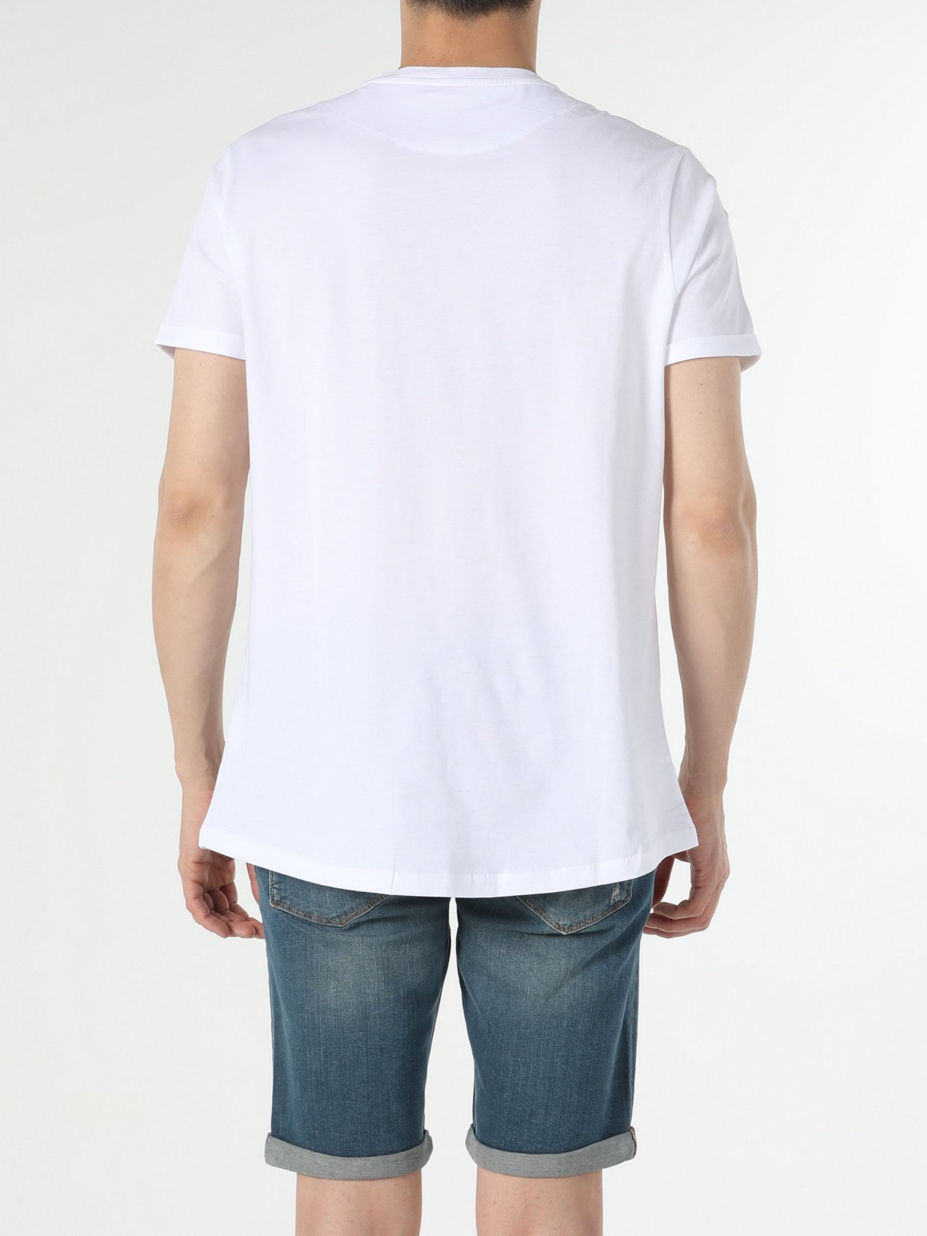 Футболки и поло Colin’s модель CL1056446WHT Фото