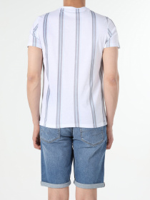 Футболки і поло Colin’s модель CL1056458WHT Фото