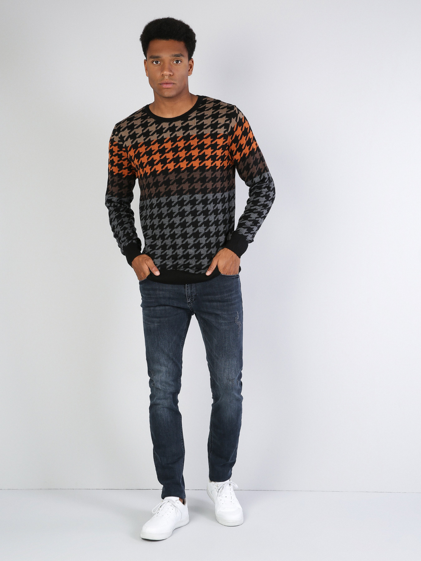 Свитер Colin’s модель CL1034888BRC Фото