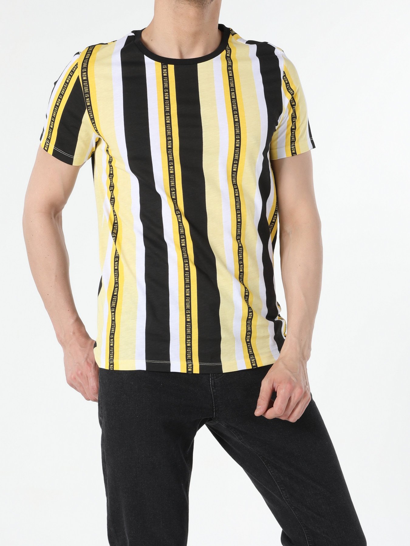 Футболка Colin’s модель CL1046882YLW Фото