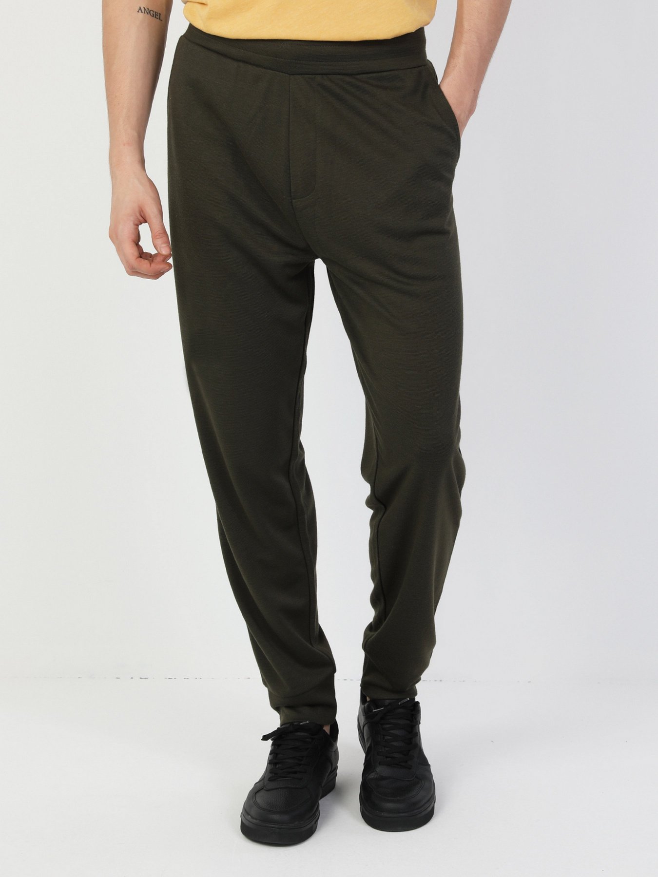 Штаны спортивные Colin’s модель CL1046996KHA Фото