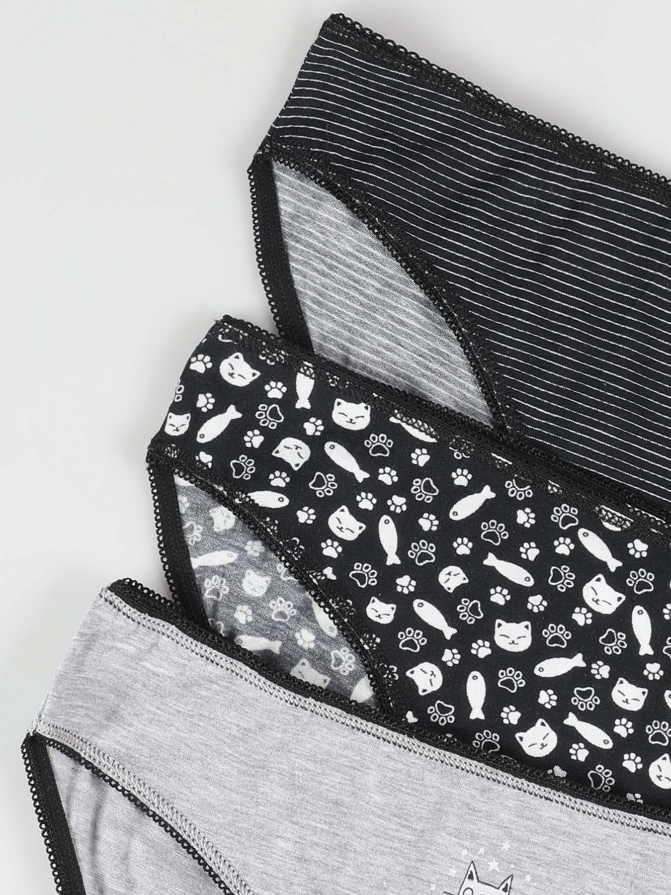 Набор трусов Colin’s модель CL1048121MTC Фото